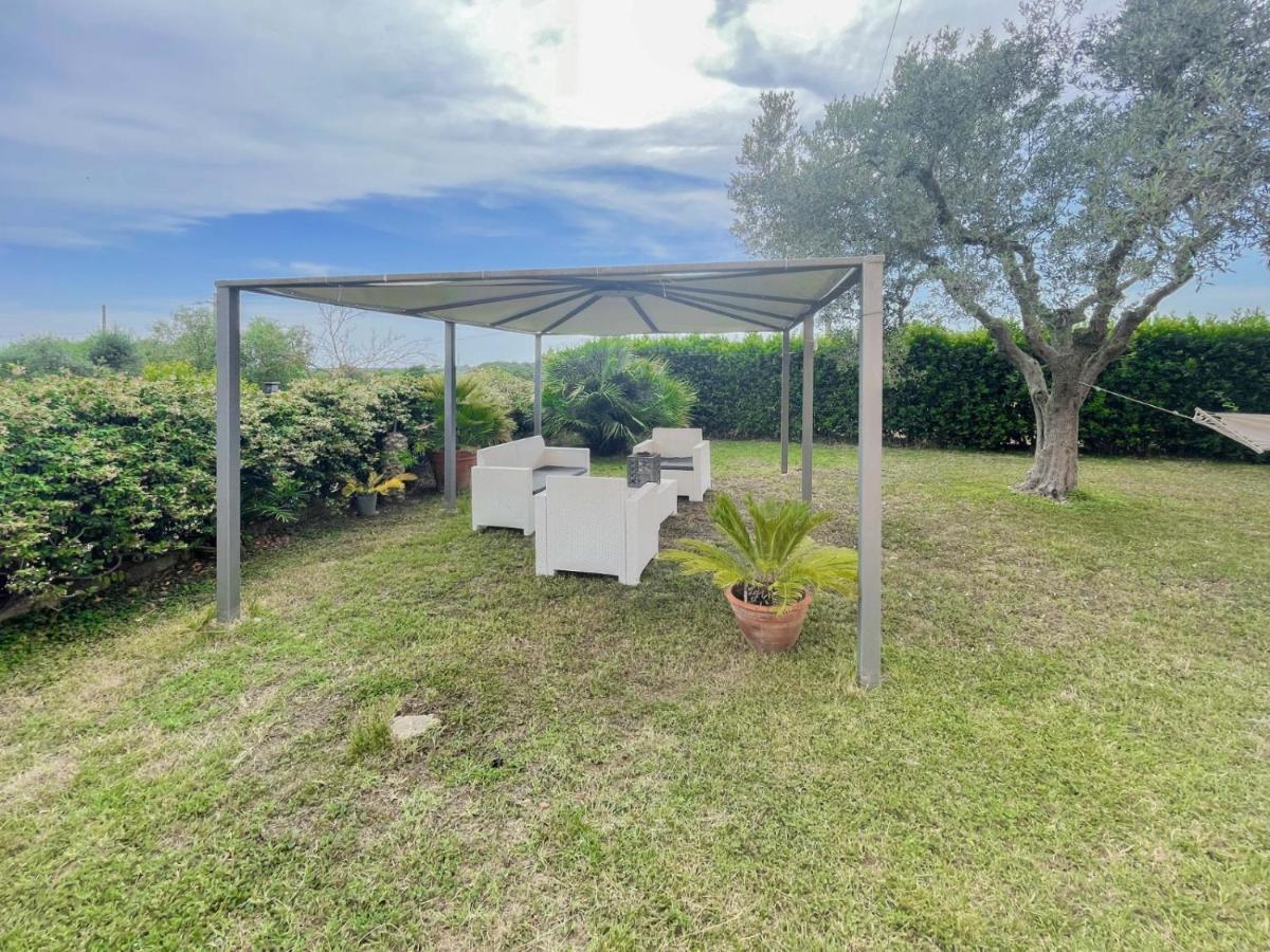 Villa In Campagna Tra Natura E Verde Montalto di Castro Esterno foto