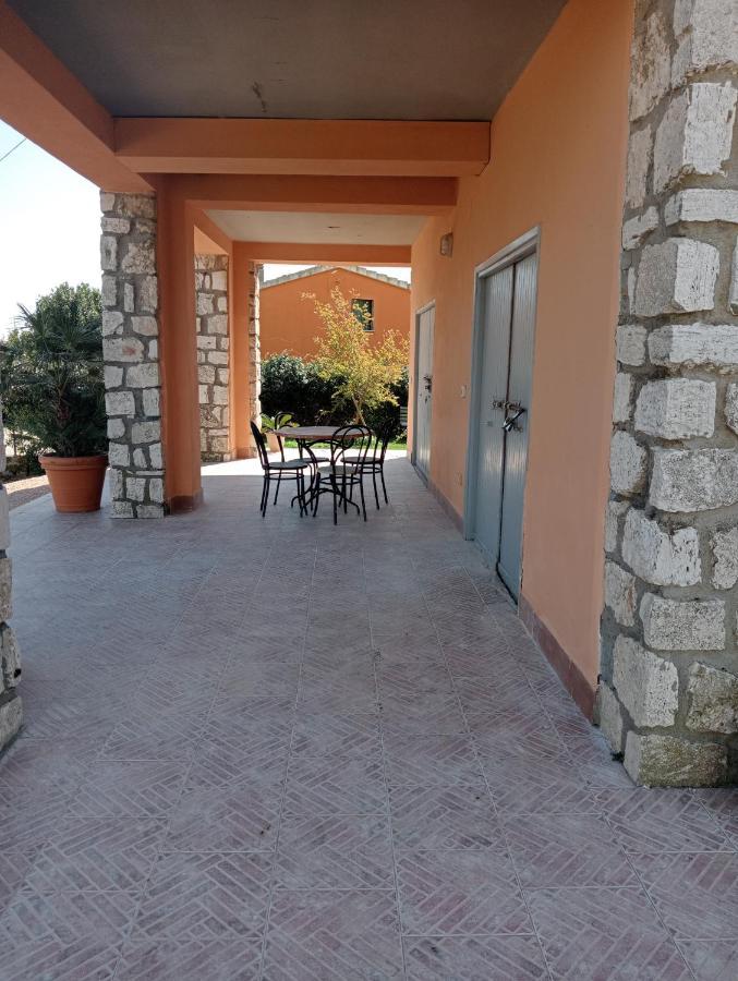 Villa In Campagna Tra Natura E Verde Montalto di Castro Esterno foto